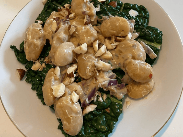 Billede af Palmekål med smagsfulde, cremede butterbeans