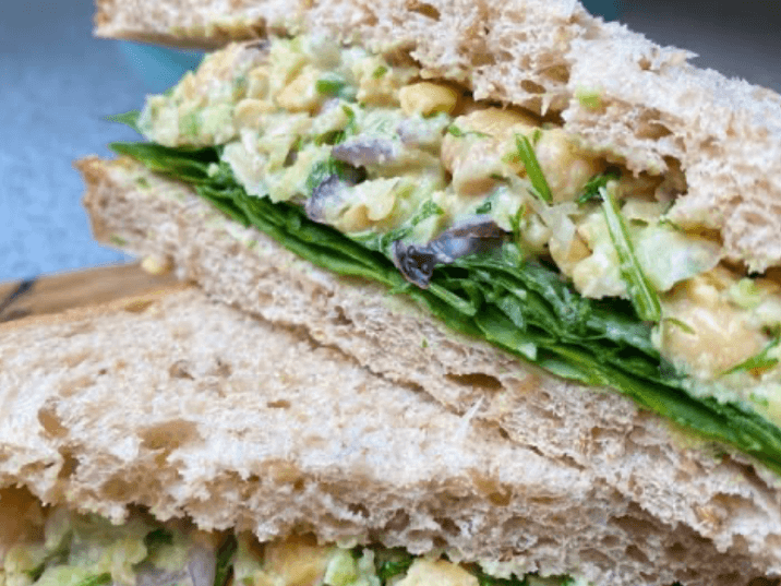 Billede af Kikærte-avocado salat